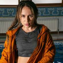 wet.look.me: Wetlook girl in jeans and jeans jacket | Wetlook.biz