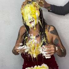 Wam Bagheera Studio: Bianca Unwittingly Faces a Messy Interview