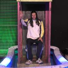 LiquidX: Callum Gunged in Tracksuit