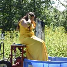 JD and Messy Andi: Dreaming of warmer weather with a formal dunking!