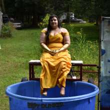 JD and Messy Andi: Dreaming of warmer weather with a formal dunking!
