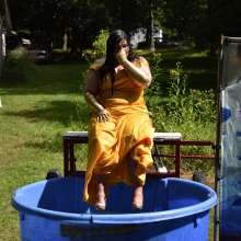 JD and Messy Andi: Dreaming of warmer weather with a formal dunking!