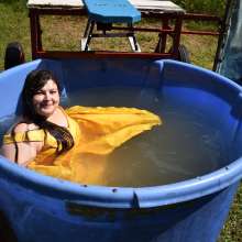 JD and Messy Andi: Dreaming of warmer weather with a formal dunking!