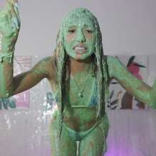 Splat Network: Martina's Sexy Green Sliming