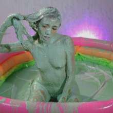 Splat Network: Martina's Sexy Green Sliming