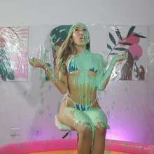 Splat Network: Martina's Sexy Green Sliming