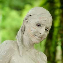 dlodoski: Paris Rubbin and Talkin in the Mud, Ultimate Edit--Photos