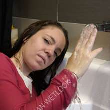 Ag Italian Wetlook: Federica fully-clothed in Jacuzzi