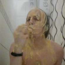 Wakka: Playing in Custard and Cum in the Bath