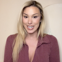 Slimed Models: Finally a New Scarlett Video!