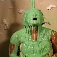 Anglefan: Kristen slimed in her towel and shower cap