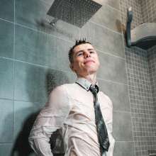 WetlookerUpdates: Wet guys on Wetlooker!