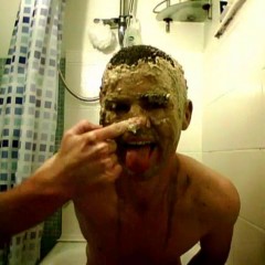 sewersyd: Messy nose press?