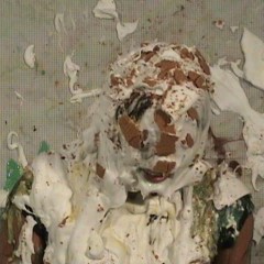 Anglefan.com: Nice pie facial for Danielle!