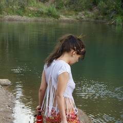 Adventureinwellies: Wild mood. Brook is having fun & playing with her wellies