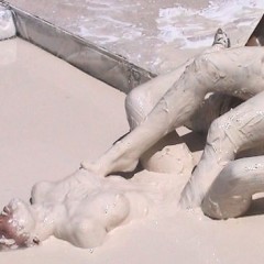 FOXY: Lesbian duo in mud downloadable ..