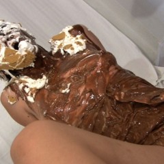 Messygirl: Pics from a new and very naughty download