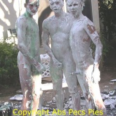 pyd2222: 3 way pie fight cumming soon