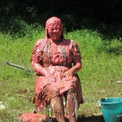 JD and Messy Andi: Janet's visit to The Sploshing Tea Room