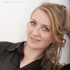 WAM Photography: WAM Photography - Ksenia takes a shower