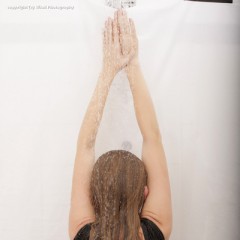 WAM Photography: WAM Photography - Ksenia takes a shower