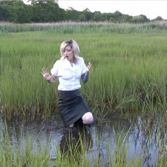 DIDVP_Leila: Theresa falls in the mud while searching for her dog