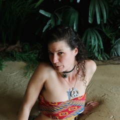 Jumpoff_Joe: Persephone in Jeans in Quicksand