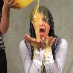 noise: This Year In GungeGirls.com