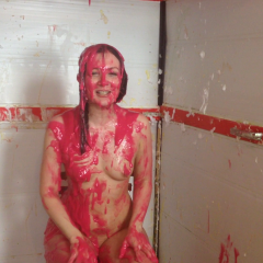 CandyCustard: Faye is in trouble at Candy's splosh school and gets gunged