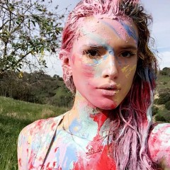 Buster: Bella Thorne Painted