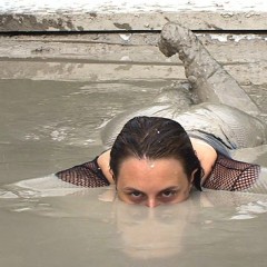 FOXY: video fishnet in mud