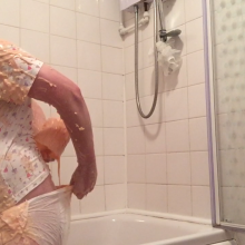 Bethyabdl: messy baby(youtube vid)