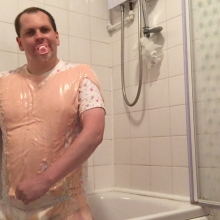 Bethyabdl: messy baby(youtube vid)