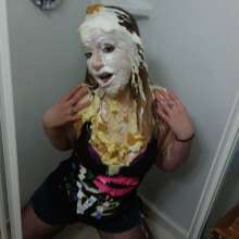 MessyAllure: Messy Sarah