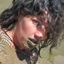 FOXY: Videos with Marion in deep mud