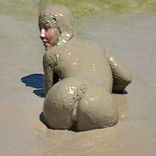FOXY: Videos with Marion in deep mud