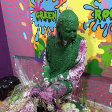 PieZone: Pics From Another Recent Green Room Shoot!