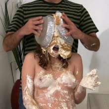 Messygirl: Pics from a New Messygirl Download
