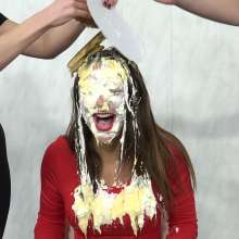 MostWam: Amber and Casey Great MostWam Pie Games