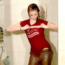 mr_producer: Didi, Pants and red shirt