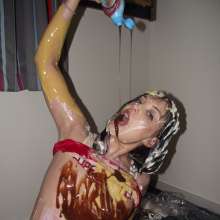 tonyhill: Fayer Taylor--Messy Cheerleader!