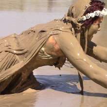 FOXY: Superb video with Ayako in mud