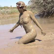 FOXY: Amazing deep mud