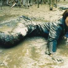 katew: Mandy in muddy riding gear