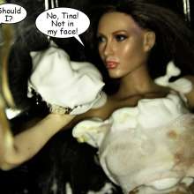Bobographer: Tina pies the hell out of Emi