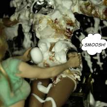 Bobographer: Tina pies the hell out of Emi