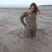 MostWam: Sky Dressed In Brown In The Mud