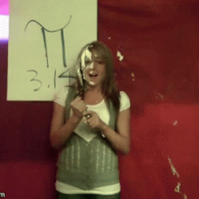 pie_burglar: Pi Day gif