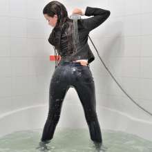 ufa217: Greta in jeans gets wet in Jacuzzi.