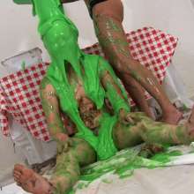 Messygirl: Happy Messy St Patrick's Day